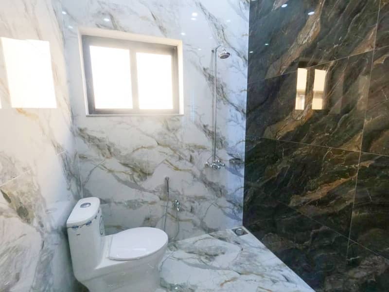 To sale You Can Find Spacious House In DHA 11 Rahbar Phase 2 - Block G 26