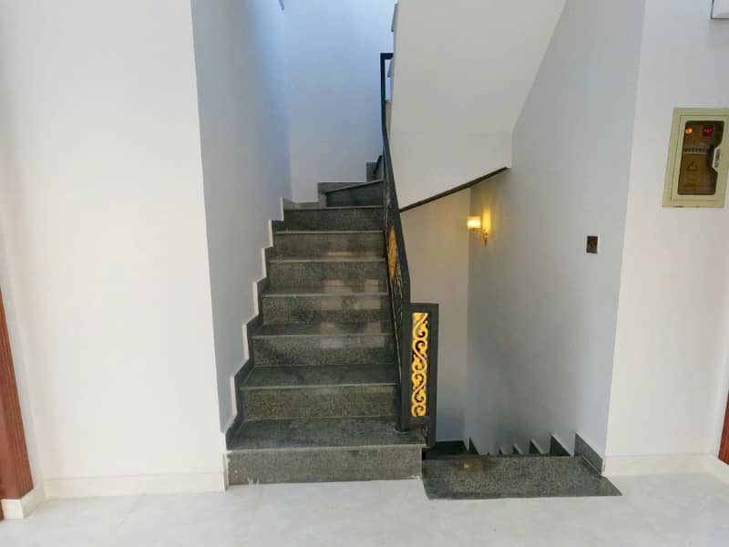 To sale You Can Find Spacious House In DHA 11 Rahbar Phase 2 - Block G 27