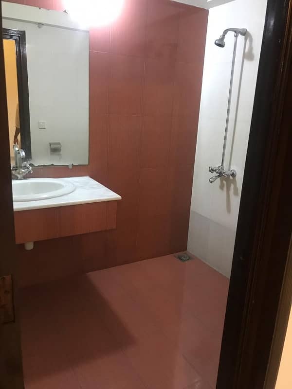 10 Marla House For Rent 6