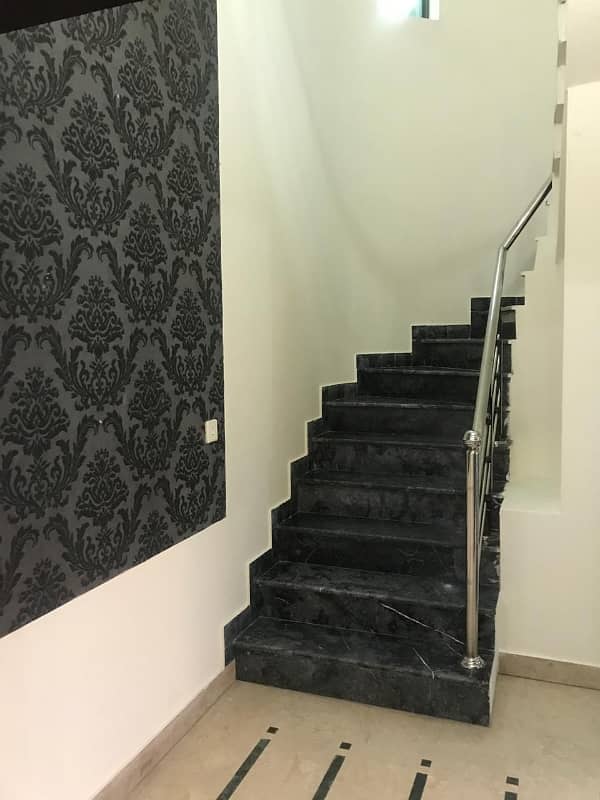 10 Marla House For Rent 11