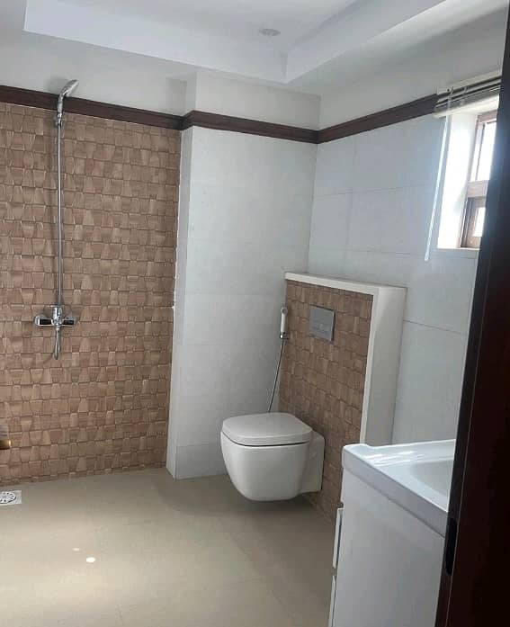14 Marla Spacious Penthouse Is Available In Askari 11 - Sector B For Sale 3