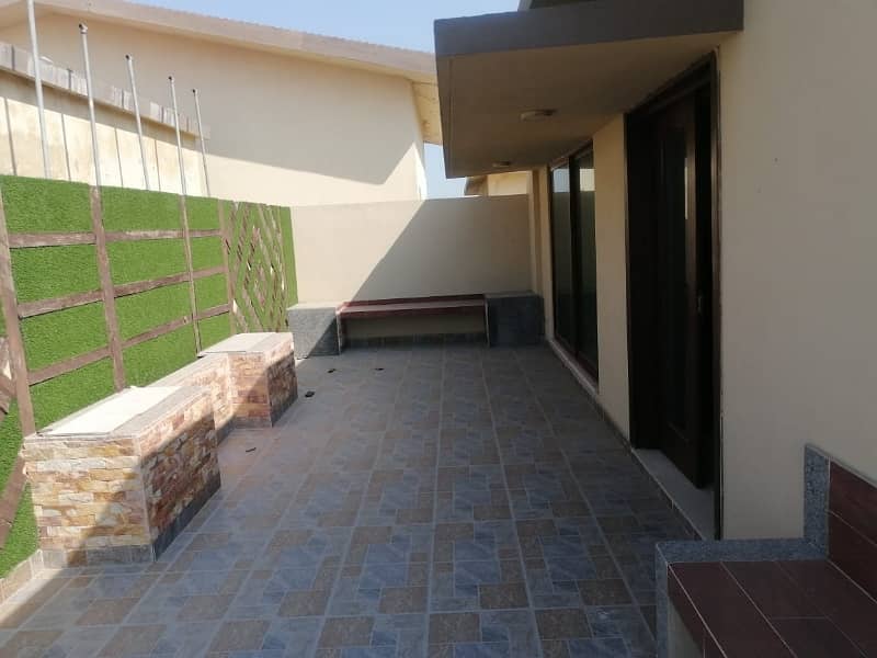 14 Marla Spacious Penthouse Is Available In Askari 11 - Sector B For Sale 13