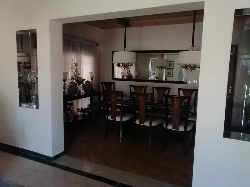 1 Kanal House Available In DHA Phase 4 - Block BB For sale 4