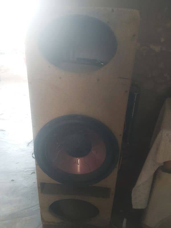 subwoofer 1