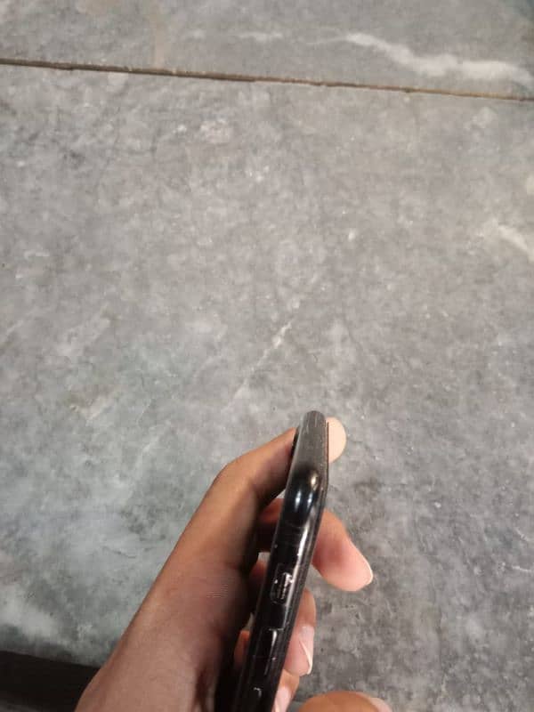 Iphone 7Plus (128GB) 8