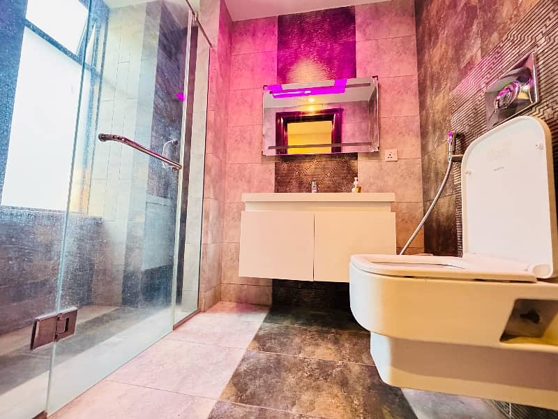 1020 Square Feet Flat For Rent 3