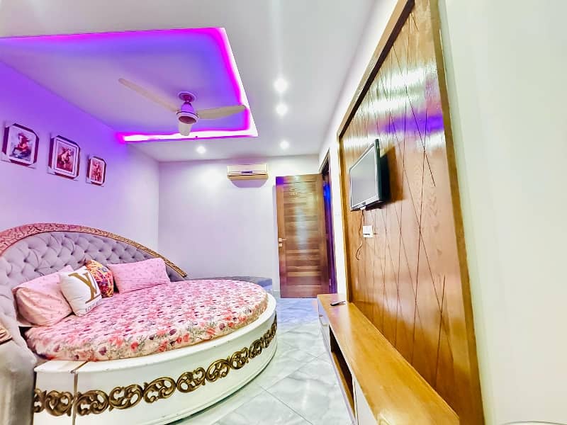1020 Square Feet Flat For Rent 8