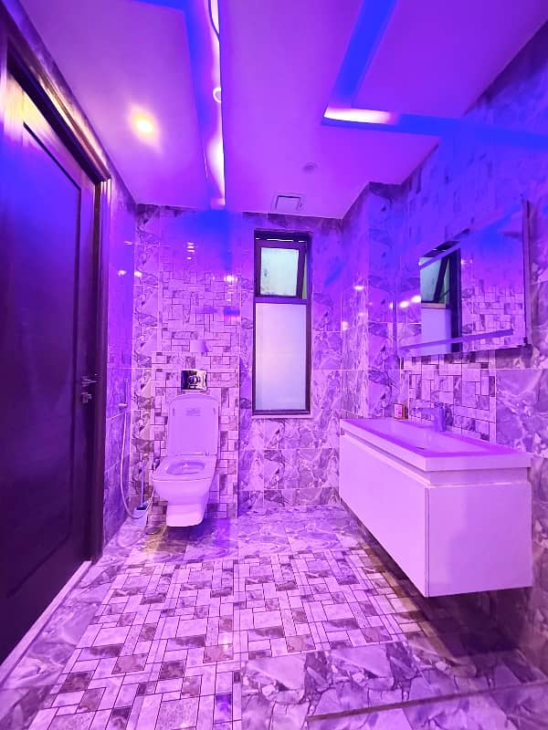 1020 Square Feet Flat For Rent 10