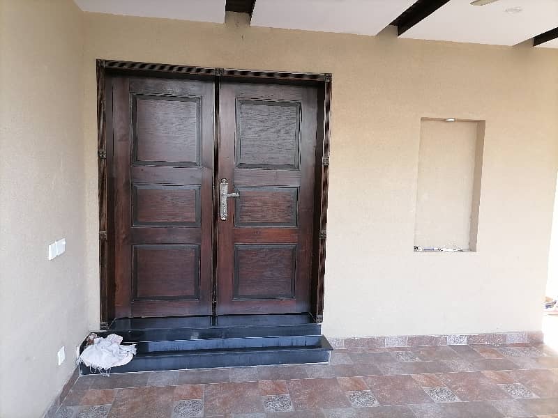 Your Dream Fully Furnished 9 Marla House Is Available In Divine Gardens 5