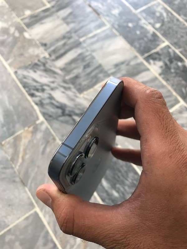 iphone 13 pro max 5