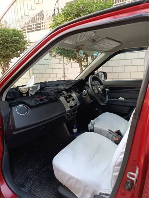Suzuki Swift 2014 03002257054 6