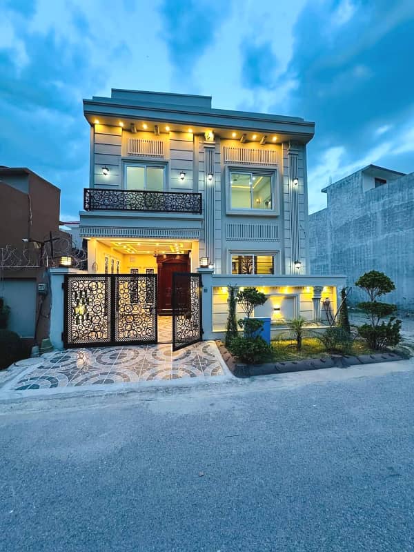 3 Years Installments Plan 5 Marla Brand New House For Sale In Park View City 0