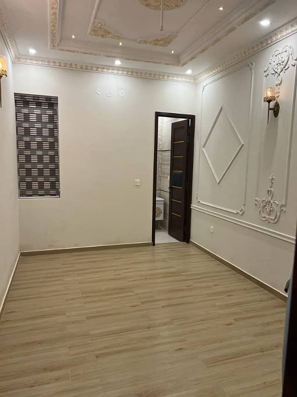 A 2250 Square Feet House Is Up For Grabs In Gulberg 3 0