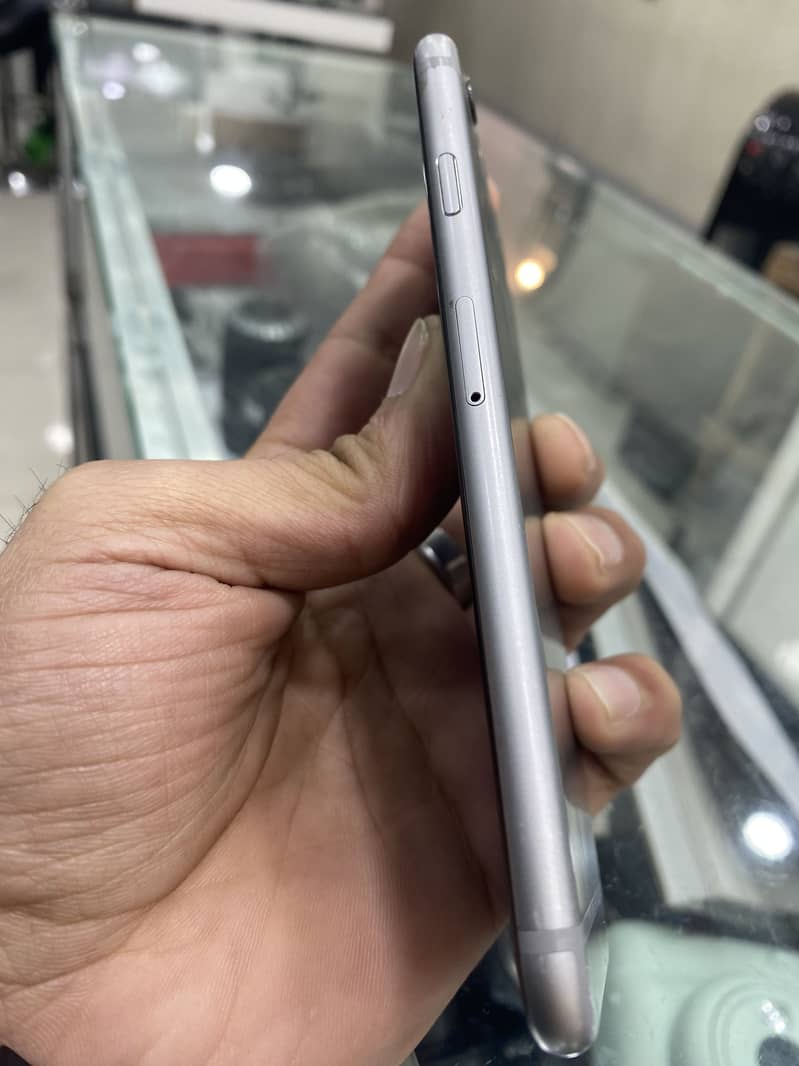 Iphone 6s 128GB PTA Approved 1