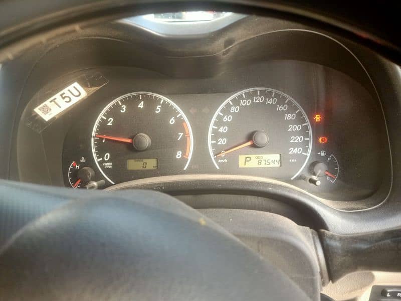 Toyota Corolla GLI -1.6 - model: 2011 11