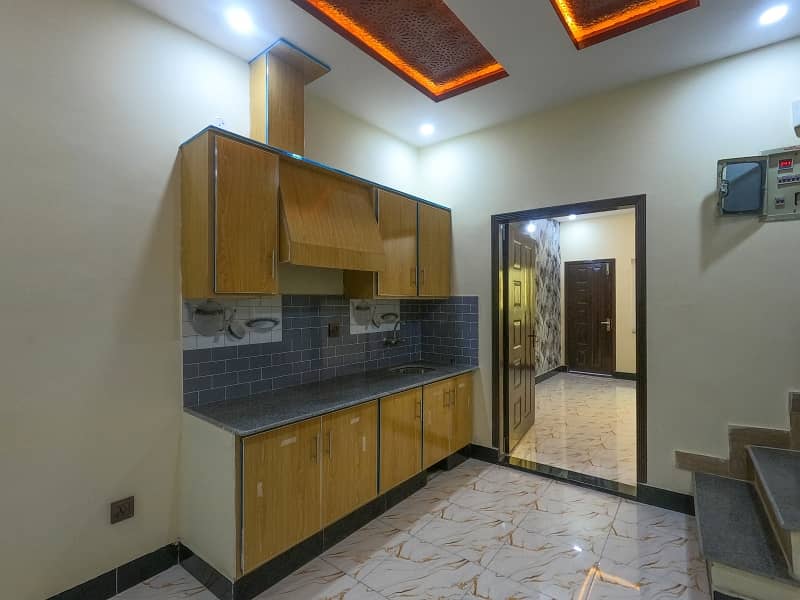 Brand New 619 Square Feet House Available In Mansoorah For sale 14