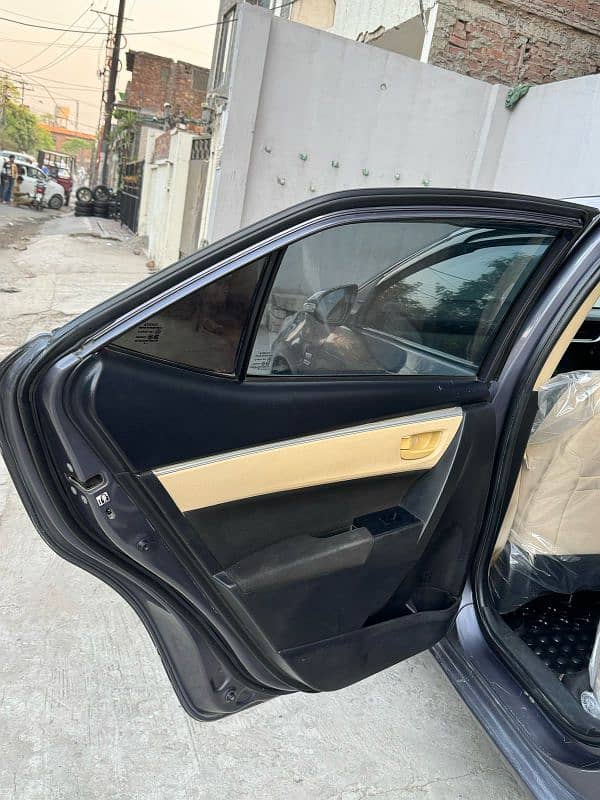 Toyota Corolla GLI 2018 18