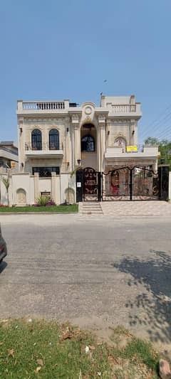 11.55 Marla Spanish House Is Available For Sale In Bismillah Housing Scheme Abu Bakar Block Lahore