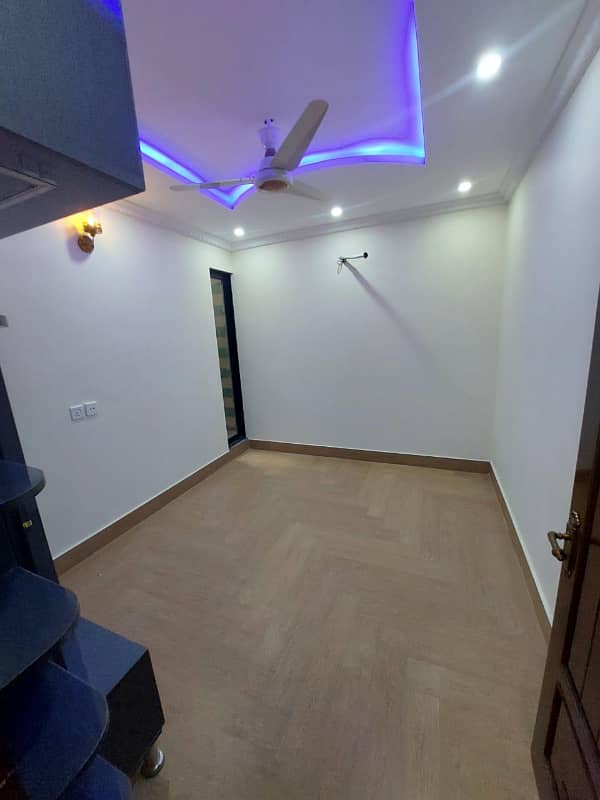 11.55 Marla Spanish House Is Available For Sale In Bismillah Housing Scheme Abu Bakar Block Lahore 8