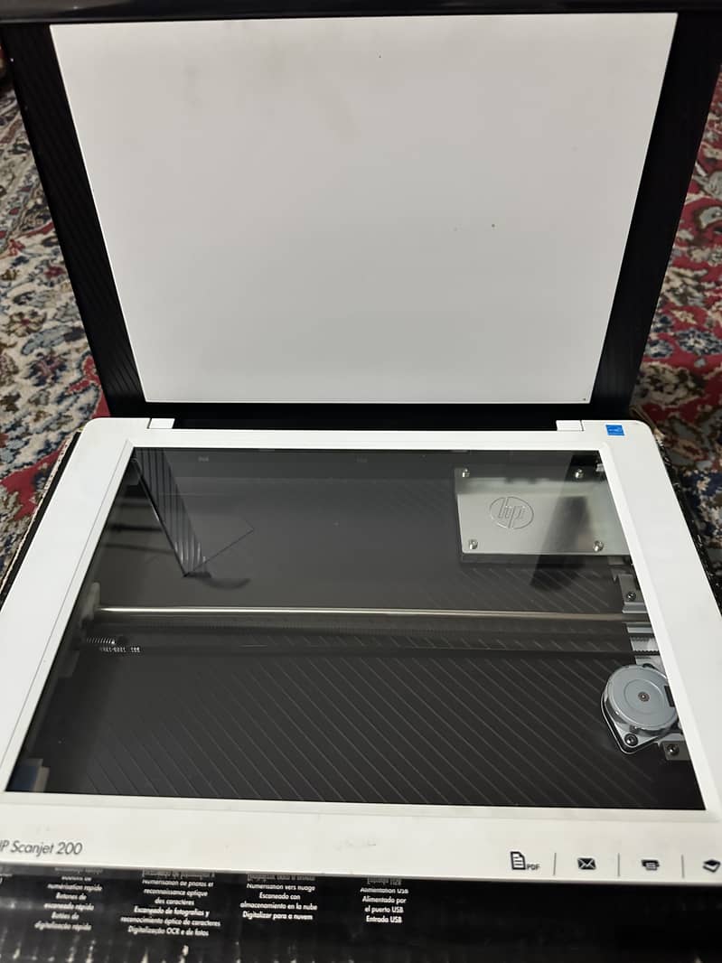 HP Scanner 200 2