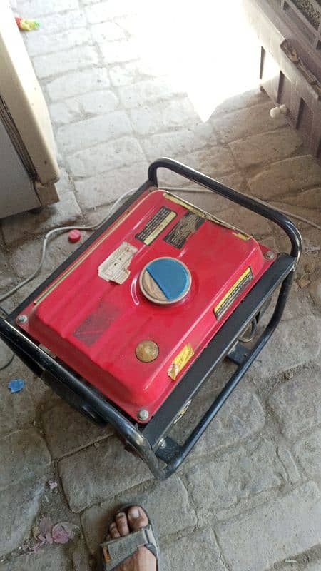 generator per sel good condition 10 by 10 4