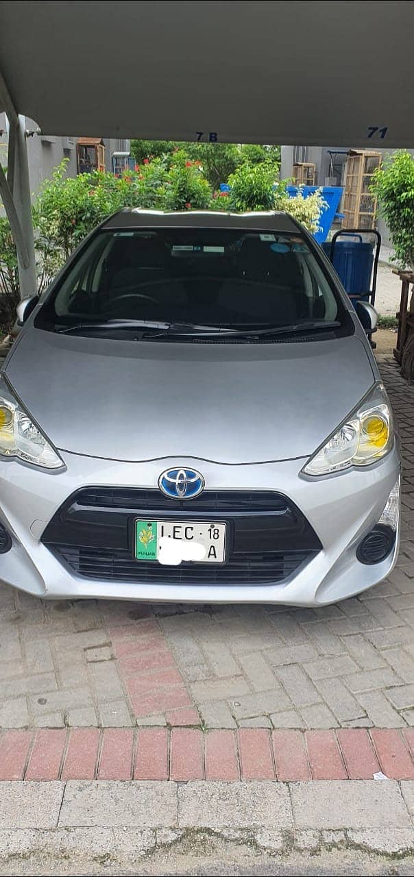 Toyota Aqua  S 2015 Lush Condition 2