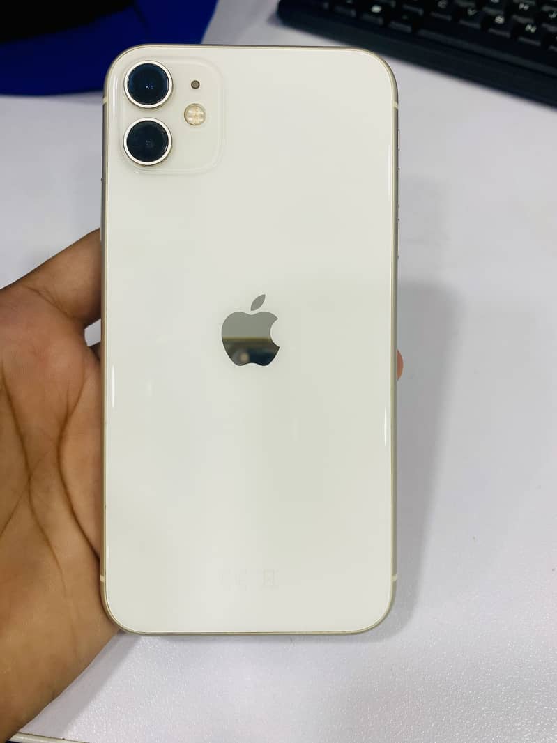 Iphone 11 with box 2