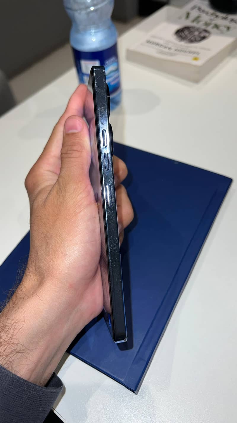  Tecno Camon 20 | 8GB RAM | 256GB Storage | AMOLED Display | 64MP 3