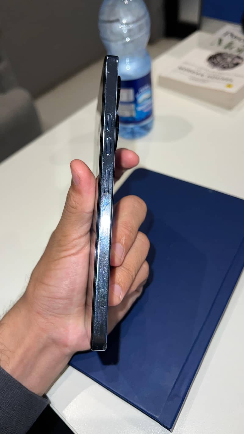  Tecno Camon 20 | 8GB RAM | 256GB Storage | AMOLED Display | 64MP 7