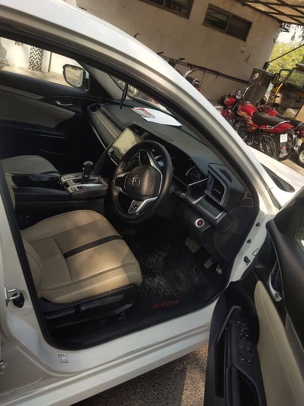 Honda Civic Oriel 2021 3
