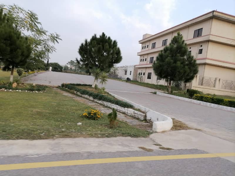 1 Kanal Residential Plot Available. For Sale In Engineers Co-Operative Housing Society. ECHS D-18 Block F Islamabad. 6