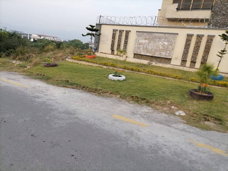 1 Kanal Residential Plot Available. For Sale In Engineers Co-Operative Housing Society. ECHS D-18 Block F Islamabad. 12