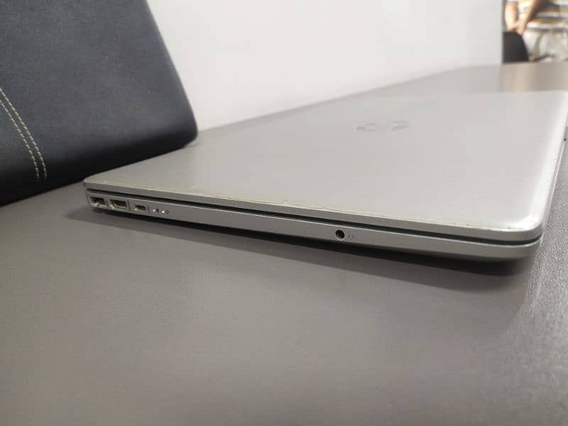 HP 15s - i5 11th gen, 15" 2