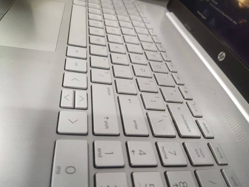 HP 15s - i5 11th gen, 15" 7