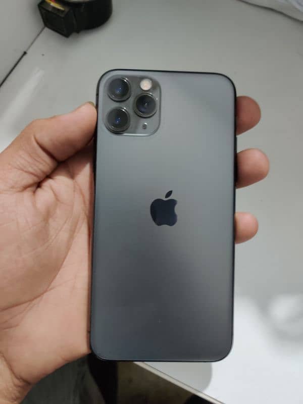 iphone 11 Pro JV 0