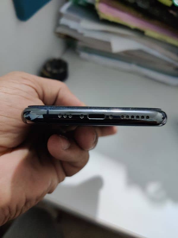 iphone 11 Pro JV 3