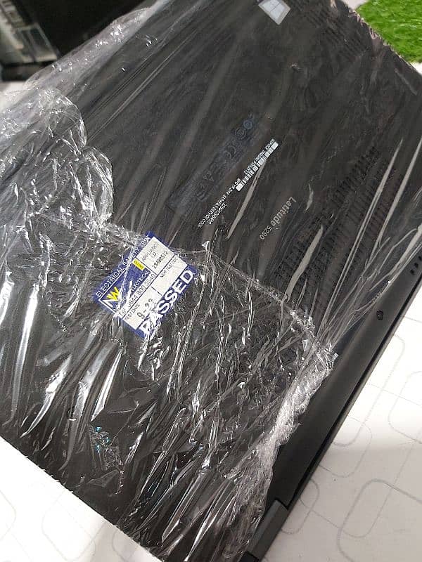 Dell Latitude 5290 i3 8th Gen 3