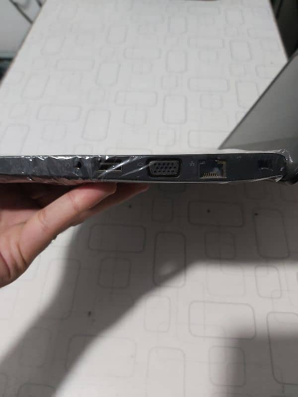 Dell Latitude 5290 i3 8th Gen 5