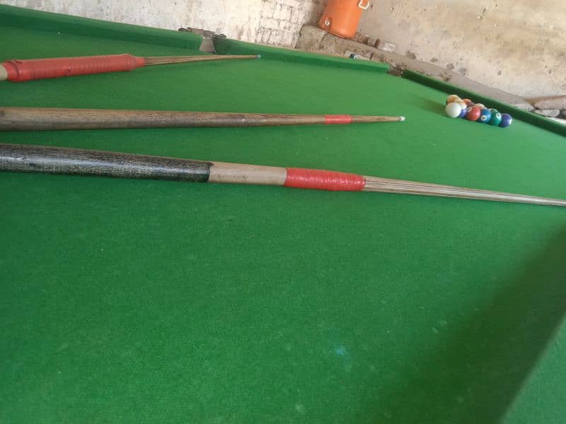 314.669. 2594wtsp Billiard For sale. New table Kapra and Pieces 2