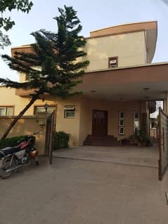 500 Sq Yards Triple Storey House Available For Sale In Multi