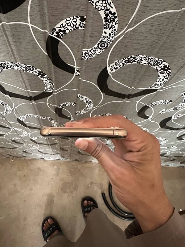 iphone xs max 64 gb official pta approved only set 4