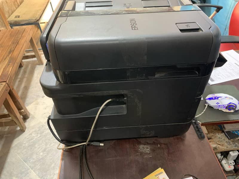 Epson  L805 + Epson WF7621 Dono sat me sale krny hyn 5
