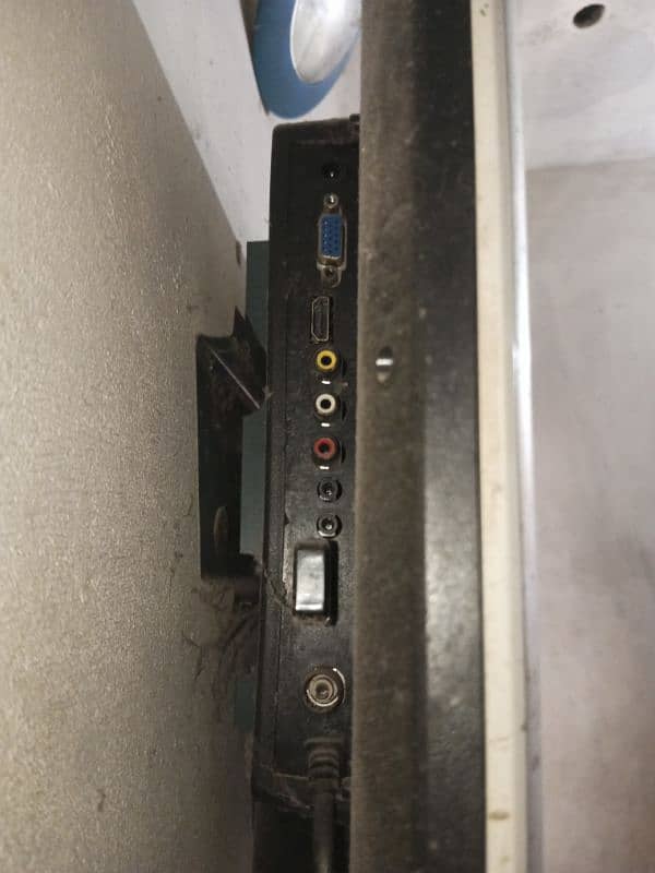 sumsung LED Tv 1