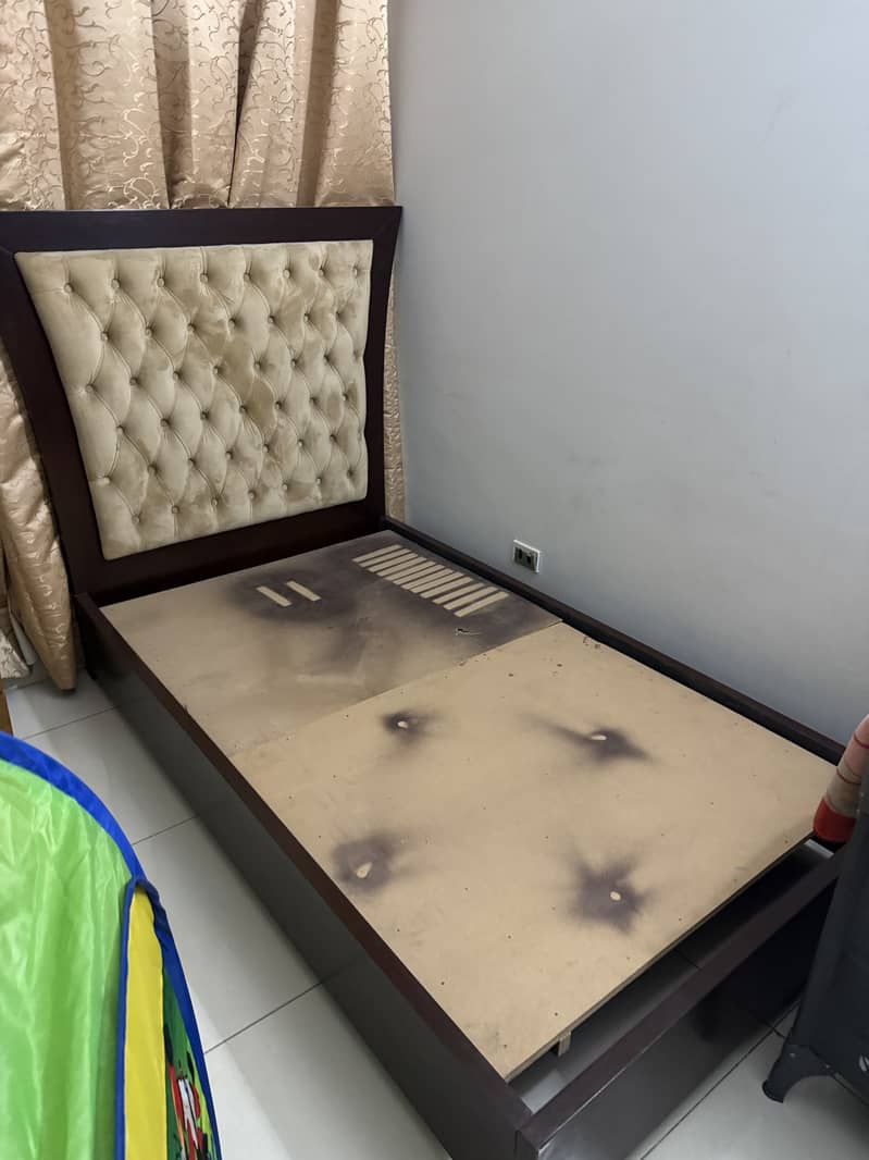 Single king size beds 3