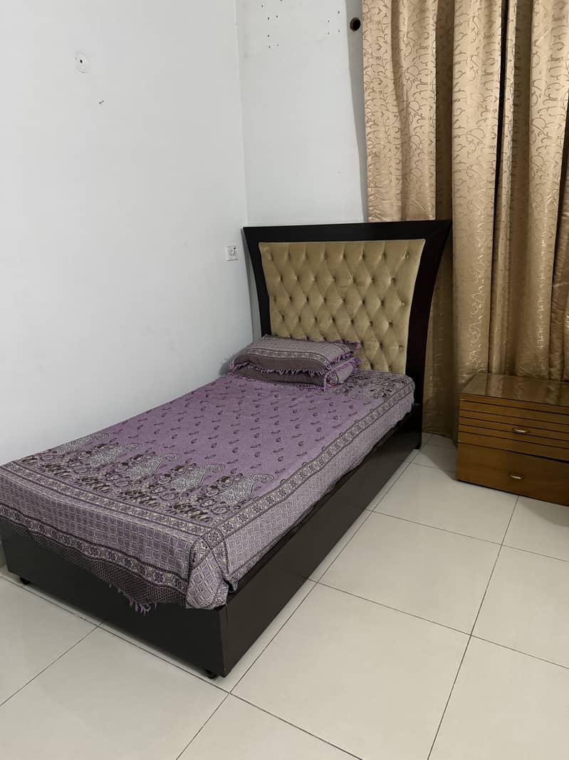 Single king size beds 4