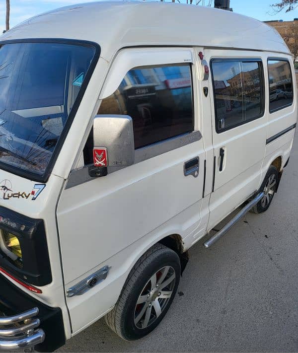 Suzuki Bolan 2015 3