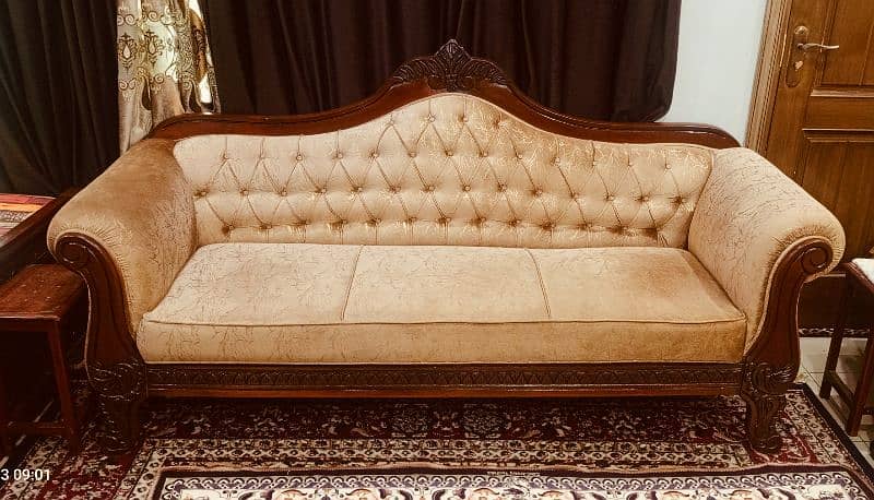5 seater Sofa set 0