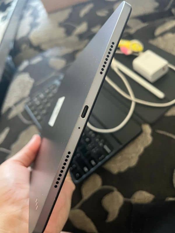 xiaomi pad 6(8+256gb)  with keypad 18