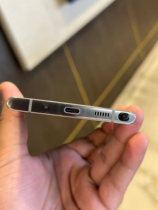 Note 20 Ultra 12/128 9