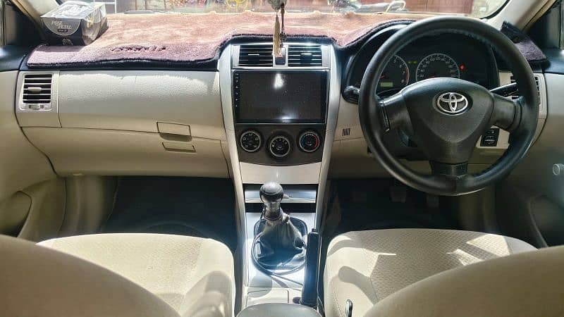 Toyota Corolla XLI 2011 3